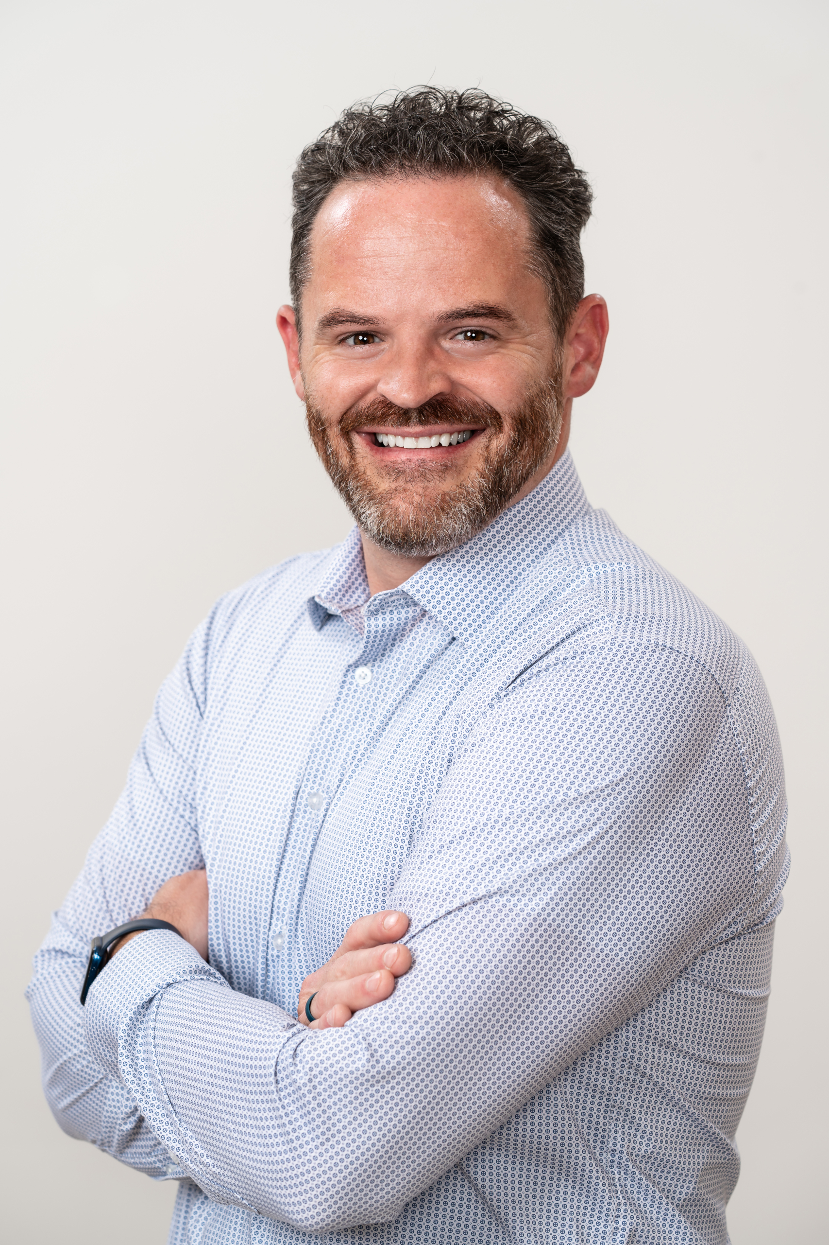 <a href="/profiles/chance-lundgren/?nmls= 2739804&MTSE-mail=clundgren@shmloans.com"><div class="teamCaption"><h2>Chance Lundgren</h2><p>Loan Officer</p></div></a>